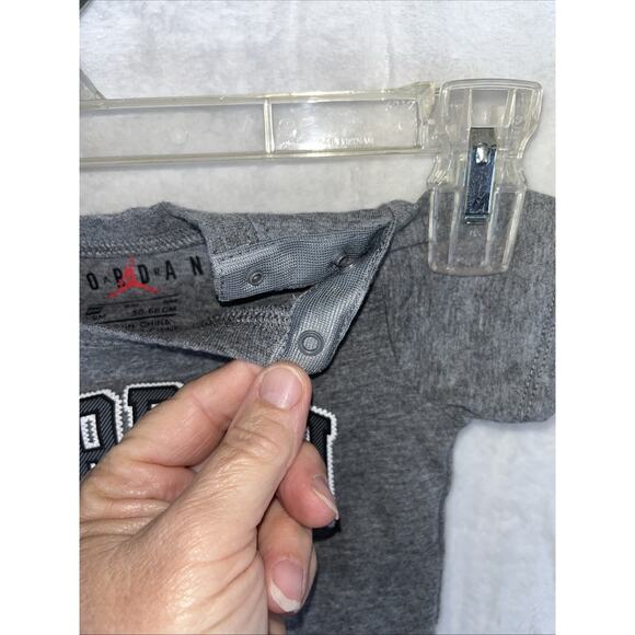 Michael Jordan 23 Baby Boy Romper One-Piece Heather Grey size 0-6 mo. Jumpman - Picture 4 of 7